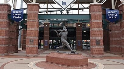 5 Valuable 1951 Bowman Baseball Cards That Collectors Still Adore